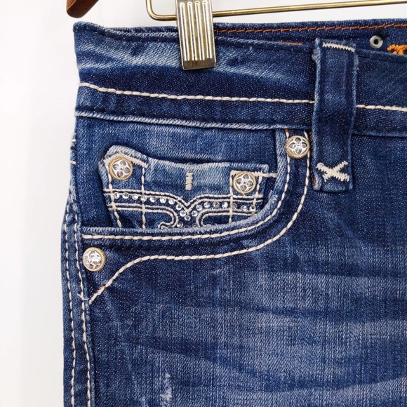 Rock Revival Sora Capri Jeans Bling Rhinestone Pocket 8" Rise Medium Wash Sz 29 - Picture 4 of 9